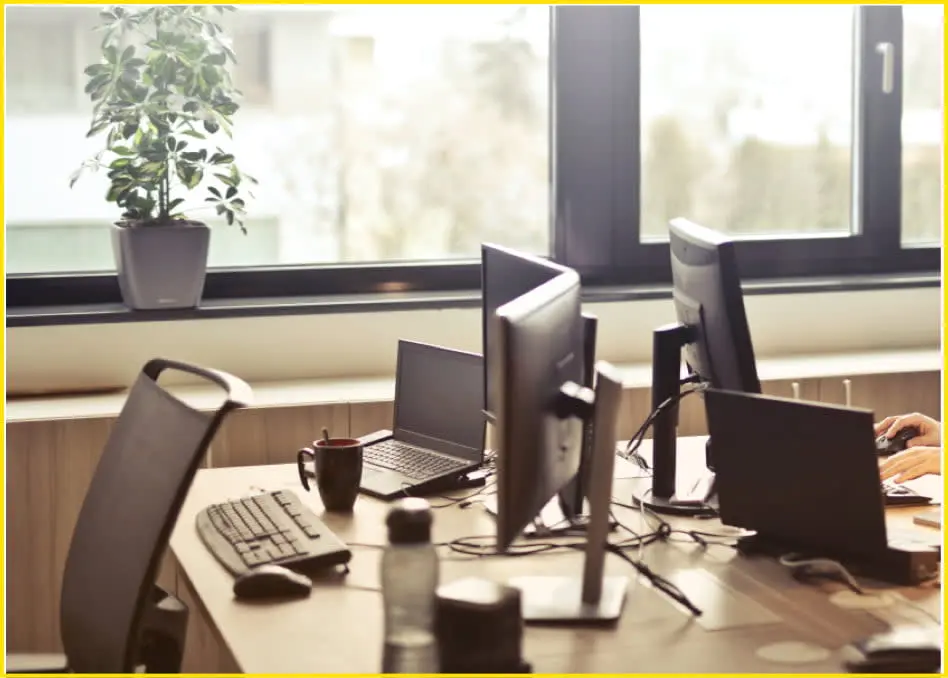 MASMOVIL - ZIGZAG - NEGOCIOS - SEGURO COMERCIOS - NO HAY UN NEGOCIO COMO EL TUYO Y NOSOTROS LOS ASEGURAMOS TODOS